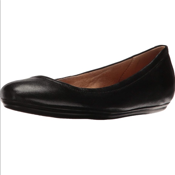 Naturalizer Brittany Black Leather NIB 8 Med - Picture 7 of 8